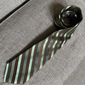 Tie